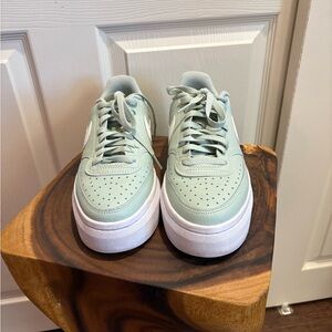 Nike Court Vision Alta Platform Sneakers Mint Green White Women’s 9